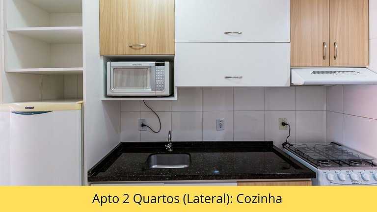 apartamento com sacada lateral
