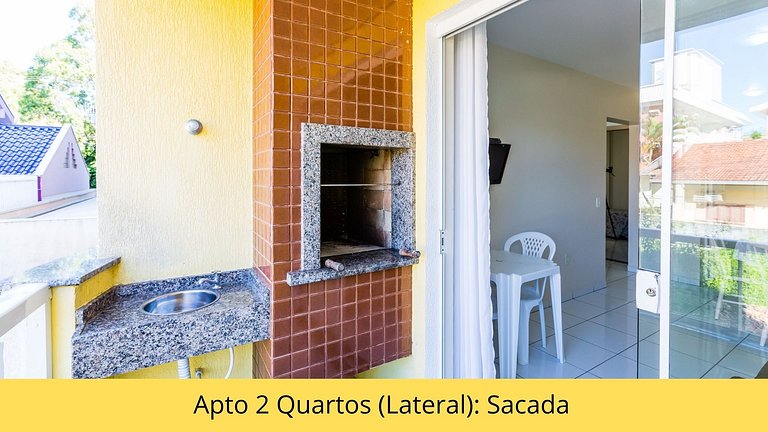 apartamento com sacada lateral