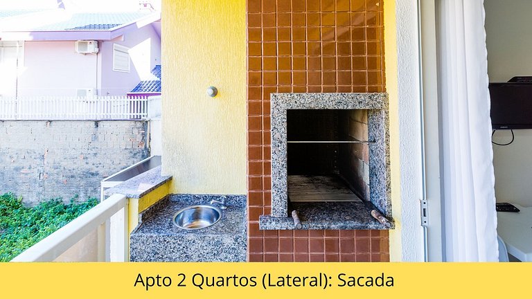 apartamento com sacada lateral